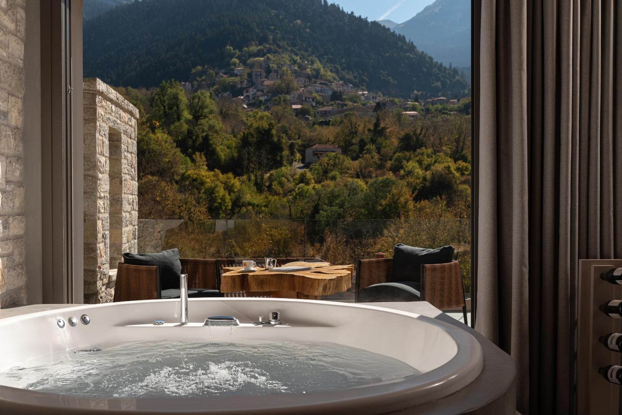 Evora Luxury Suites Mega Chorio Exterior foto