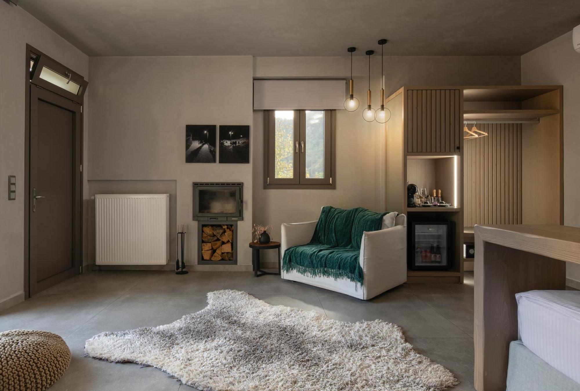Evora Luxury Suites Mega Chorio Exterior foto