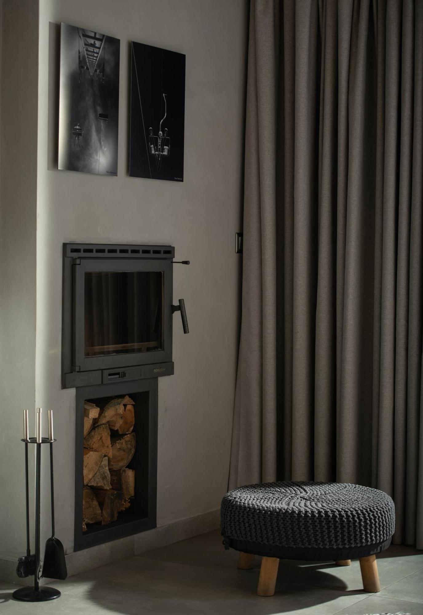 Evora Luxury Suites Mega Chorio Exterior foto